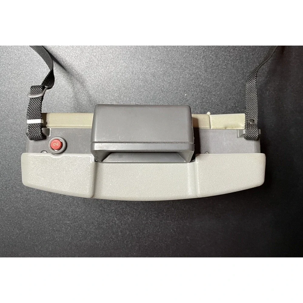 Polaroid Automatic‎ 210 Land Camera With User's Manual & Literature Untested